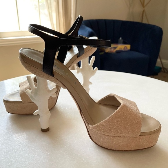Chanel Coral Shaped Heel Nude Textured Platform Sandals - Picture 7 of 12